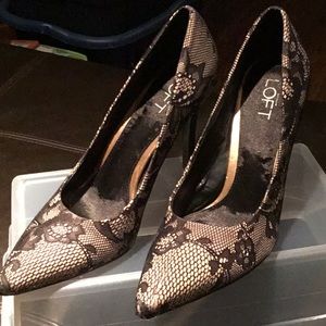 Loft lace heels